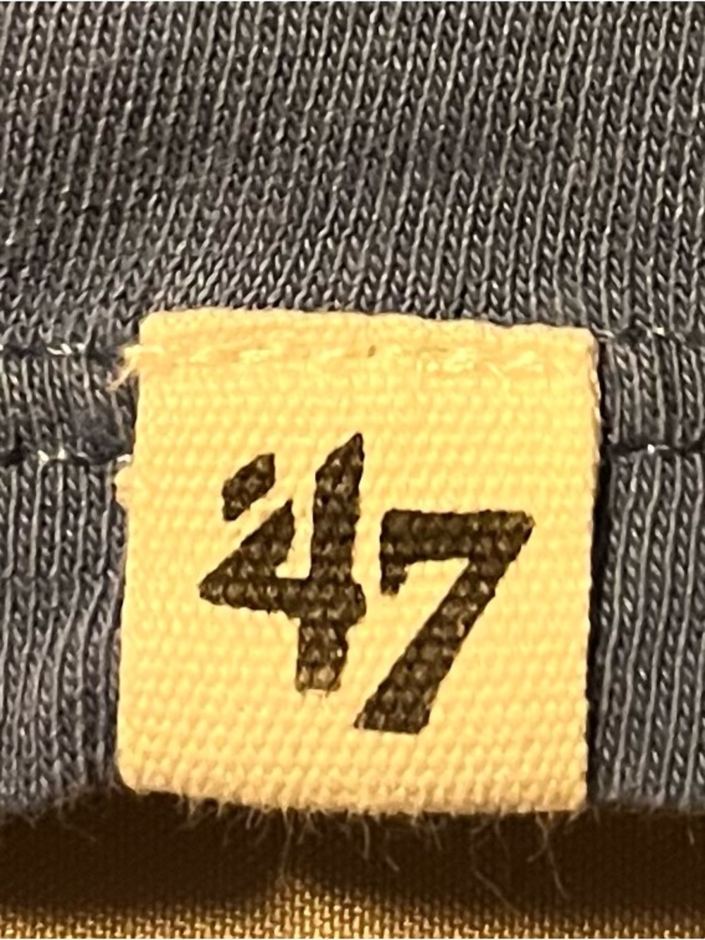 47 Brand Slate Blue Women’s Tee with Cream Tag -Medium - Picture 3 of 3